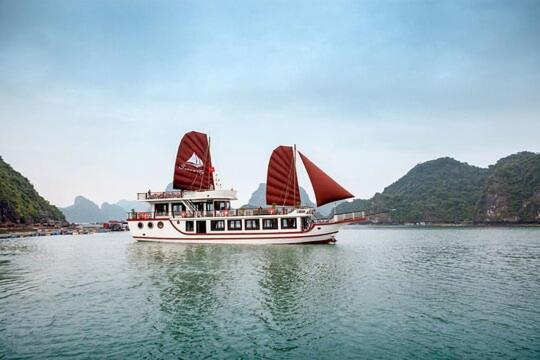 Cat Ba Friendly Hotel Chan Chau Exterior photo